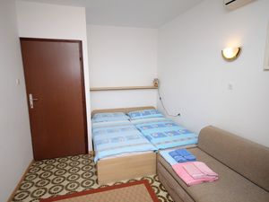 18692980-Ferienwohnung-5-Selce-300x225-5