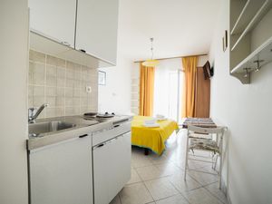 19128289-Ferienwohnung-2-Selce-300x225-1