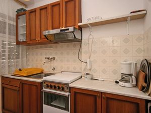 19129755-Ferienwohnung-6-Selce-300x225-5