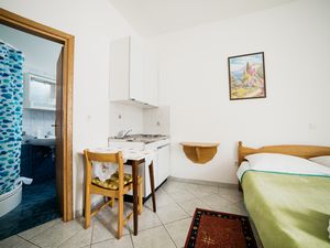 19205732-Ferienwohnung-3-Selce-300x225-1