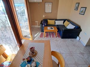 24029169-Ferienwohnung-6-Selce-300x225-5