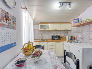 18923927-Ferienwohnung-4-Selce-300x225-4