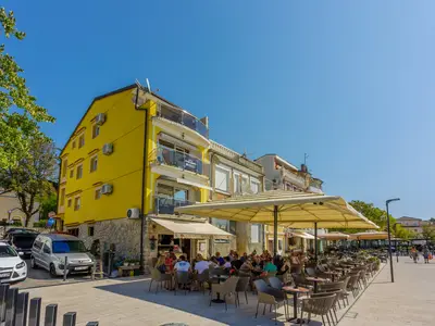Ferienwohnung für 3 Personen (42 m²) in Selce 4/10