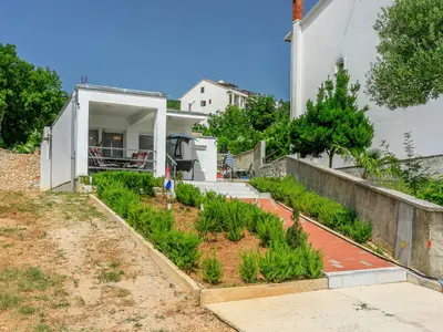 Ferienwohnung für 3 Personen (43 m²) in Selce 8/10