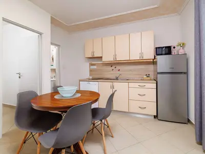 Ferienwohnung für 4 Personen (30 m²) in Selce 6/10