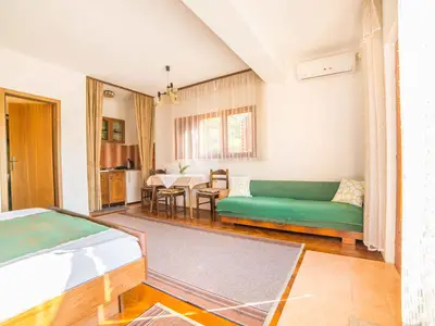 Ferienwohnung für 3 Personen (23 m²) in Selce 6/10