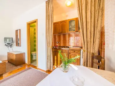 Ferienwohnung für 3 Personen (23 m²) in Selce 9/10