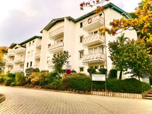 22782377-Ferienwohnung-4-Sellin (Ostseebad)-300x225-0