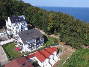 18790914-Ferienwohnung-4-Sellin (Ostseebad)-300x225-1