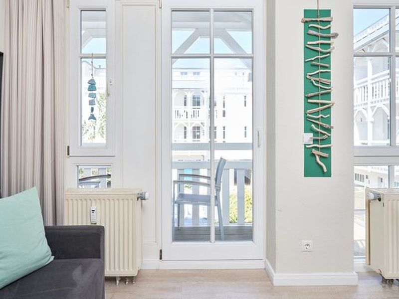 22296139-Ferienwohnung-2-Sellin (Ostseebad)-800x600-1