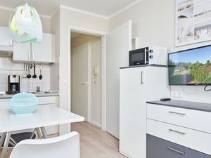 22296139-Ferienwohnung-2-Sellin (Ostseebad)-300x225-4