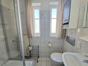 22296031-Ferienwohnung-2-Sellin (Ostseebad)-300x225-4