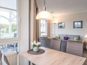 22296285-Ferienwohnung-4-Sellin (Ostseebad)-300x225-3