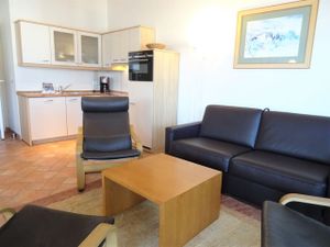 22296581-Ferienwohnung-6-Sellin (Ostseebad)-300x225-5