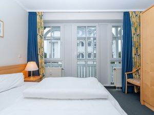 22296161-Ferienwohnung-4-Sellin (Ostseebad)-300x225-5