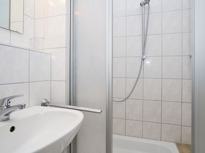 Ferienwohnung für 3 Personen (32 m²) in Sellin (Ostseebad) 9/10