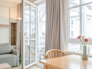 22296299-Ferienwohnung-2-Sellin (Ostseebad)-300x225-0