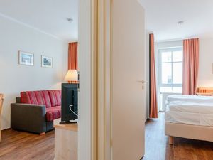 22296219-Ferienwohnung-3-Sellin (Ostseebad)-300x225-4