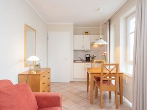 22296103-Ferienwohnung-2-Sellin (Ostseebad)-300x225-2