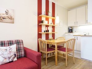 22296113-Ferienwohnung-3-Sellin (Ostseebad)-300x225-3