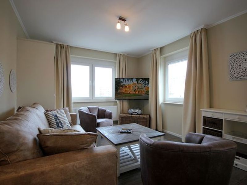 23037891-Ferienwohnung-4-Sellin (Ostseebad)-800x600-0