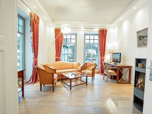 23530181-Ferienwohnung-4-Sellin (Ostseebad)-300x225-0