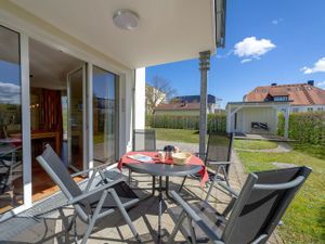 23910999-Ferienwohnung-4-Sellin (Ostseebad)-300x225-1