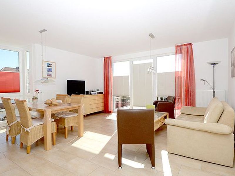 23911002-Ferienwohnung-4-Sellin (Ostseebad)-800x600-0