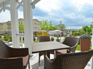 23911005-Ferienwohnung-2-Sellin (Ostseebad)-300x225-1