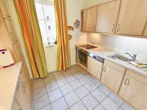 23911030-Ferienwohnung-3-Sellin (Ostseebad)-300x225-4