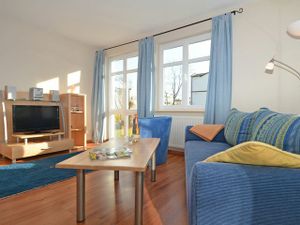 23911087-Ferienwohnung-4-Sellin (Ostseebad)-300x225-1