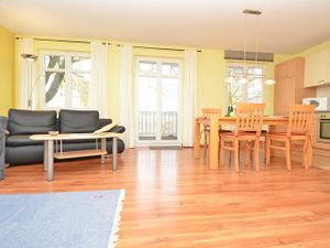 23911088-Ferienwohnung-6-Sellin (Ostseebad)-300x225-2