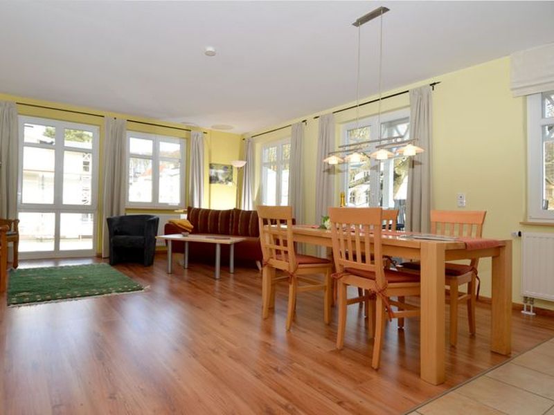 23911093-Ferienwohnung-6-Sellin (Ostseebad)-800x600-2