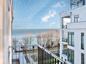 23911339-Ferienwohnung-4-Sellin (Ostseebad)-300x225-2