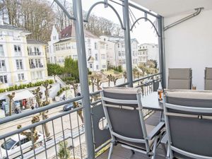 23911399-Ferienwohnung-6-Sellin (Ostseebad)-300x225-4