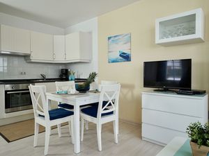 18713092-Ferienwohnung-4-Sellin (Ostseebad)-300x225-5