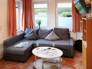 23828245-Ferienwohnung-3-Sellin (Ostseebad)-300x225-1