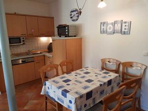 21525577-Ferienwohnung-6-Sellin (Ostseebad)-300x225-5