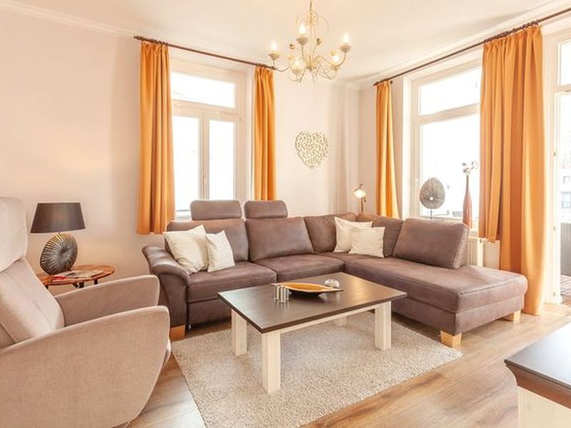 22274335-Ferienwohnung-3-Sellin (Ostseebad)-800x600-1