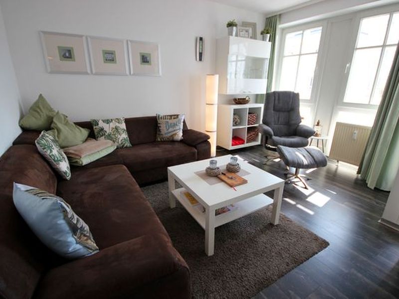 22280585-Ferienwohnung-5-Sellin (Ostseebad)-800x600-0