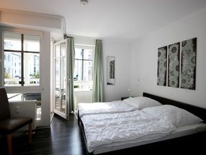 22280585-Ferienwohnung-5-Sellin (Ostseebad)-300x225-4