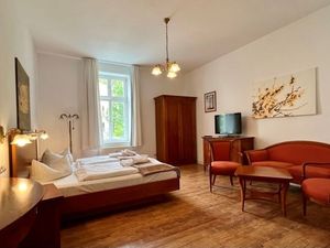 23911499-Ferienwohnung-6-Sellin (Ostseebad)-300x225-4