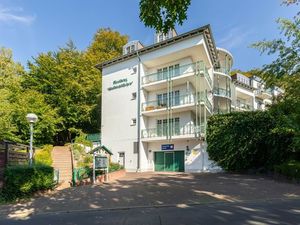 23911555-Ferienwohnung-2-Sellin (Ostseebad)-300x225-0