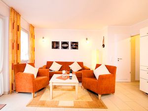 23948499-Ferienwohnung-4-Sellin (Ostseebad)-300x225-3