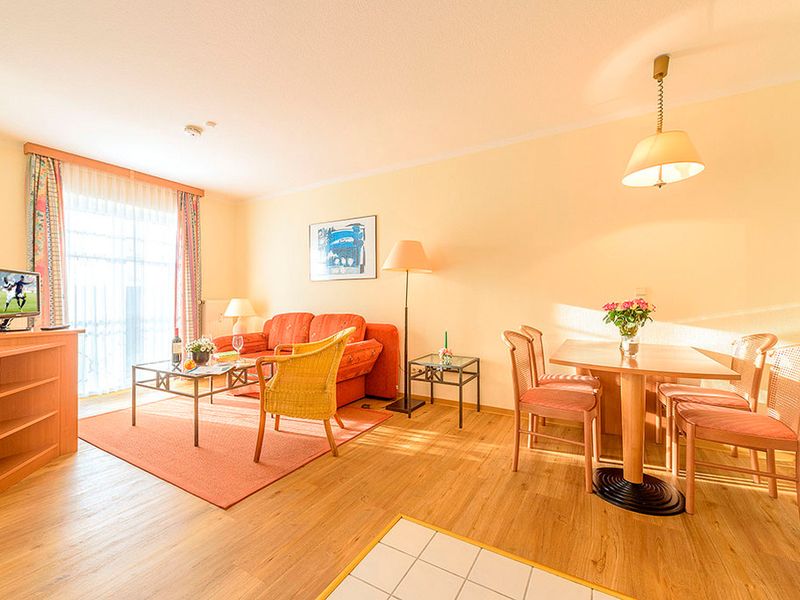 23948047-Ferienwohnung-2-Sellin (Ostseebad)-800x600-1