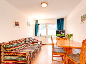 23951702-Ferienwohnung-6-Sellin (Ostseebad)-300x225-1