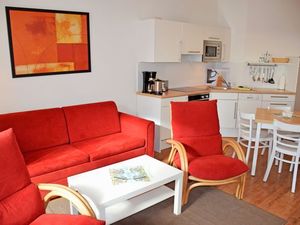 24018057-Ferienwohnung-6-Sellin (Ostseebad)-300x225-3