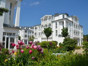 23911028-Ferienwohnung-3-Sellin (Ostseebad)-300x225-1