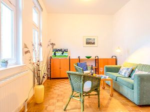 23972142-Ferienwohnung-2-Sellin (Ostseebad)-300x225-3