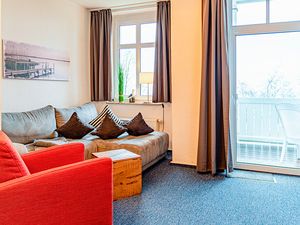 23998738-Ferienwohnung-4-Sellin (Ostseebad)-300x225-3